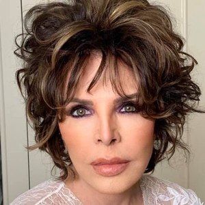 Meet your Posher, Carole